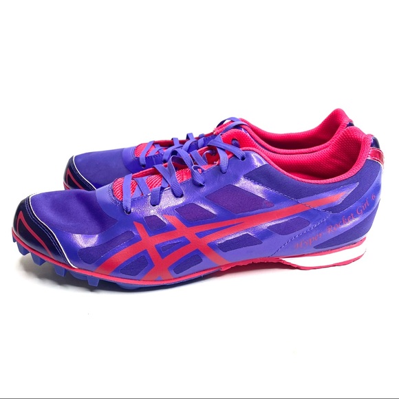 track spikes size 6